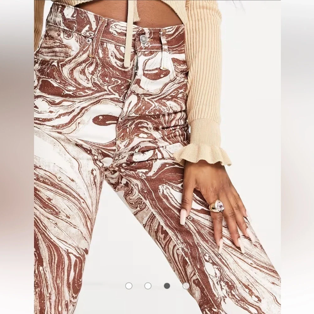 NWT Topshop Straight Kort Jeans in brown marble - Picture 3 of 8